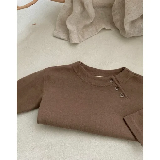 Charlie Baby Button Tee | Mocha