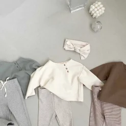 Charlie Baby Button Tee | Mocha