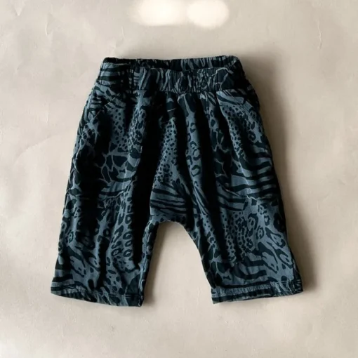 Izzy-Safari Print Shorts | Black