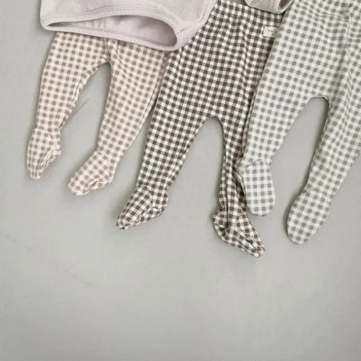 Presley Checker Baby Footie | Mocha