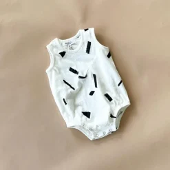 Remy-Party Bubble | White w/ Black