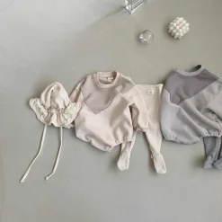 Robbie Ribbed Baby Footie | Creme
