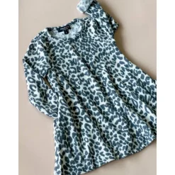 Sisley-Leopard Dress