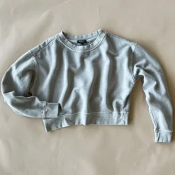 Vintage Cropped Sweatshirt | Cobblestone | Women & Youth 10+
